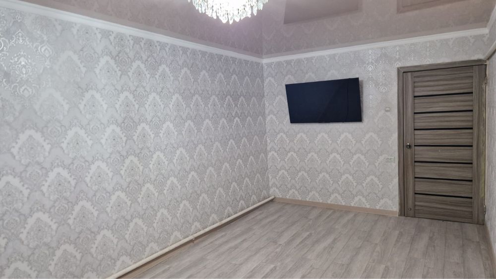 Продам 2 комнатную квартиру