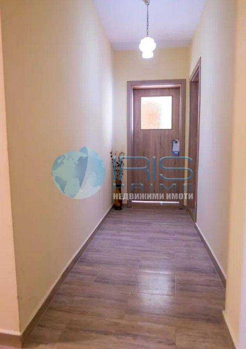 Продава се Етаж от къща в Шумен, Военно училище - 107 кв.м за 1706 €/кв.м - Снимка #6