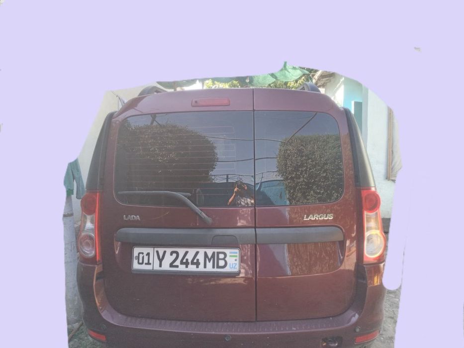 Largus 7 ta o'rindiqli