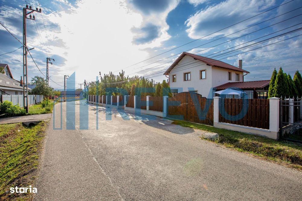 Casă/Vilă cu 4 camere, Buhuși