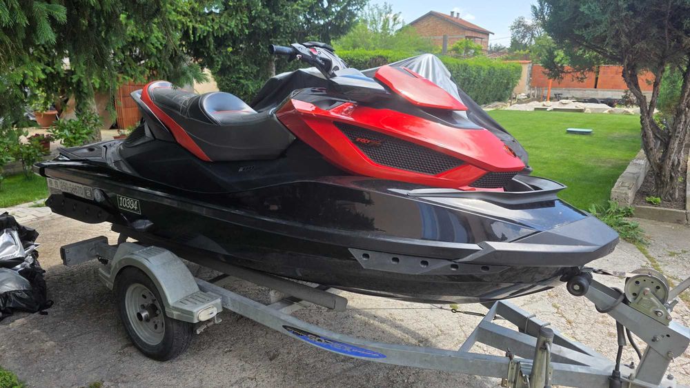 Джет Sea Doo 2014 RXT-X 260 AS - Триместен - 185часа