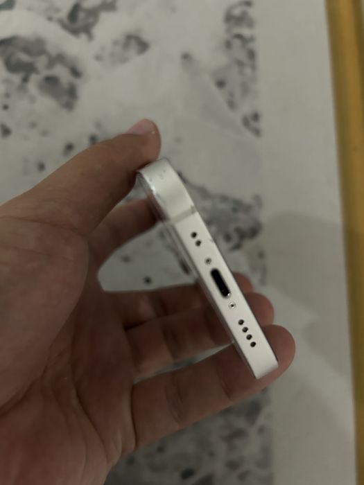 Продам или обменяю iPhone 12 mini