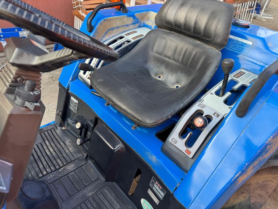 Tractor japonez Iseki Landhope 217