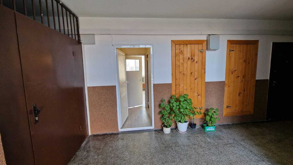 Дава се под наем Едностаен апартамент в к.к. Слънчев бряг - 25 кв.м за 125 € - Снимка #1