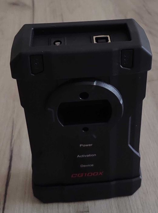 CG100x Автомобильный программатор