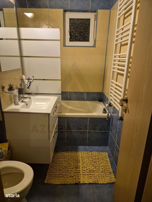 Apartament 3 camere 65 mp utili bucatarie inchisa pivnita Vasile Aaron