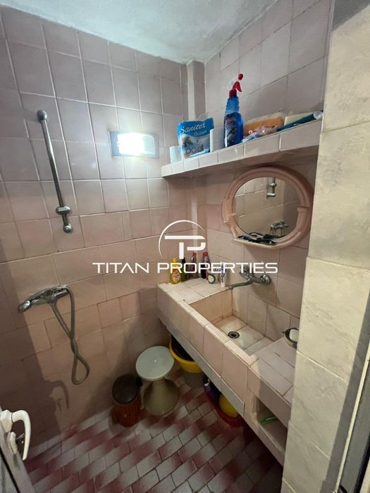 Продава се Двустаен апартамент в Бургас, Зорница - 58 кв.м за 1222 €/кв.м - Снимка #9