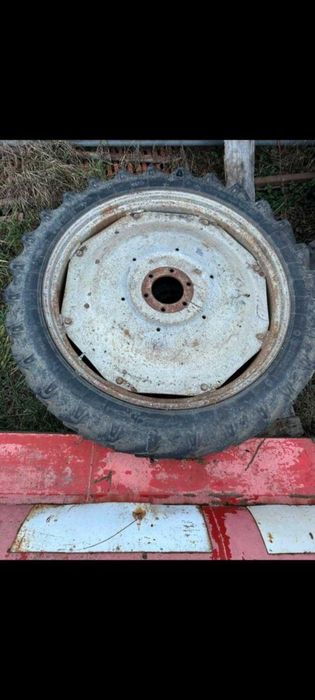 Mig azot Kvernelad Vicon Rotaflow 1600 kg,Roti Inguste R42.9,5;R28 8.3