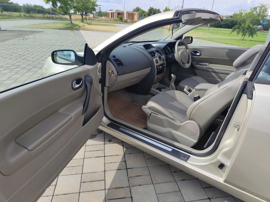 Renault  Megane  Cabrio  Impecabil  Volan Dreapta cu Acte la zi