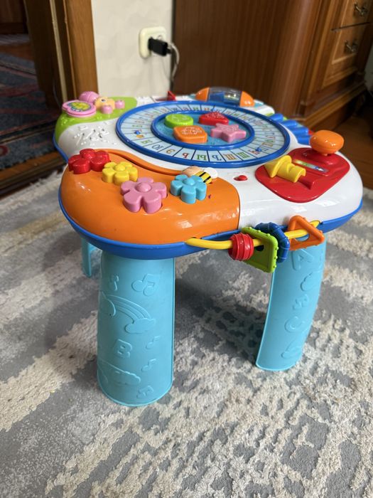 Отдам за 1 кг яблок