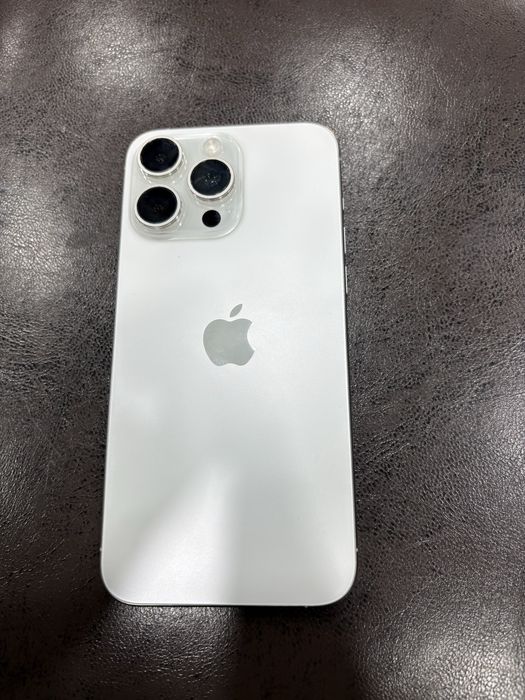 iPhone 15 Pro Max 256 gb 100%