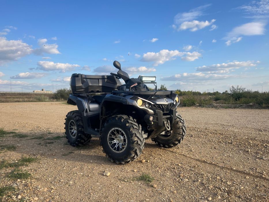 Atv can am bombardier 1000