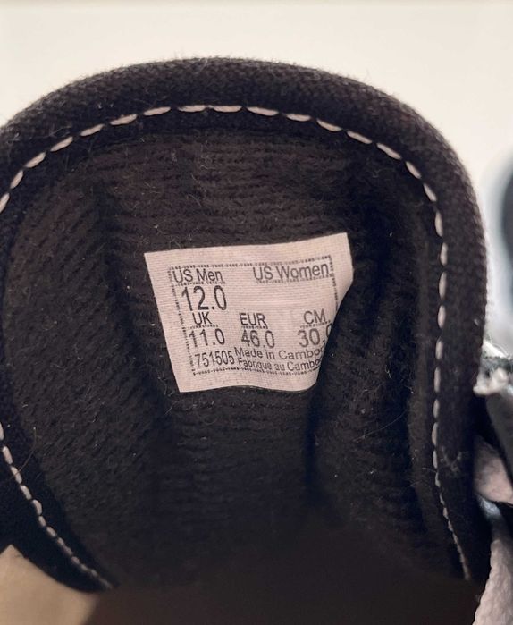 Vând Vans Old Skool Black/White stare foarte bună, mărimea 46