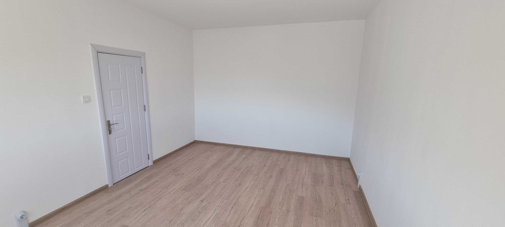 Продава се Двустаен апартамент в Разград, Освобождение - 63 кв.м за 1413 €/кв.м - Снимка #4