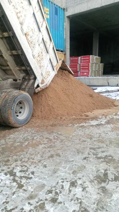 Песок мытый, обогащенный, речной, барханный,