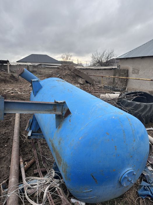 Срочно прдам Бочку 3 куб