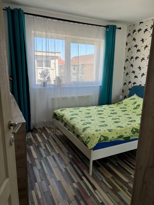 Apartament de închiriat