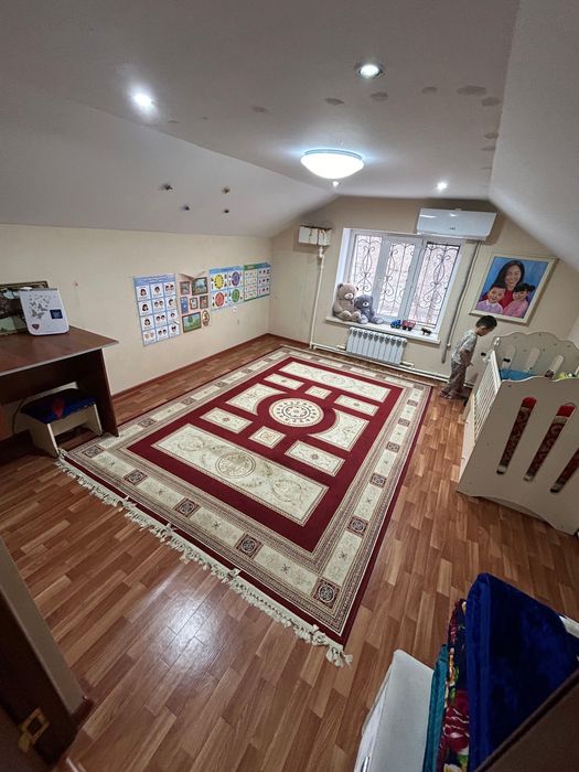 Продам мансардный дом срочно