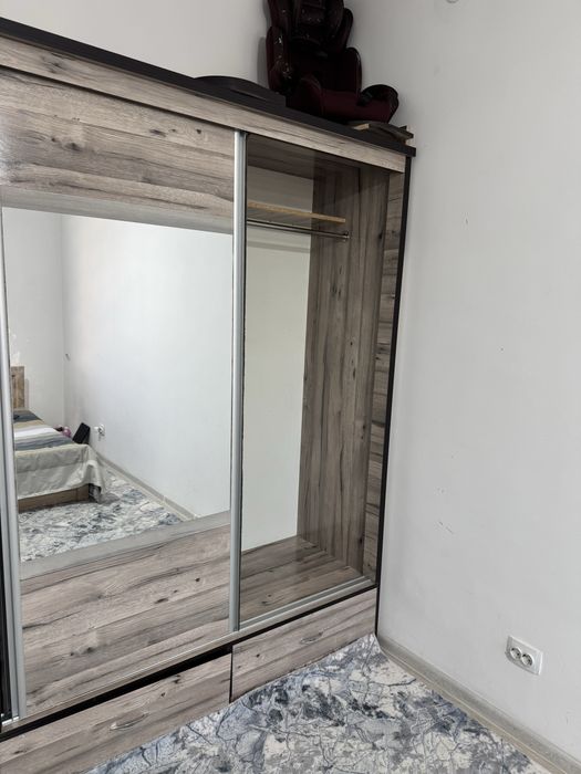 Продается шкаф хорошего качества