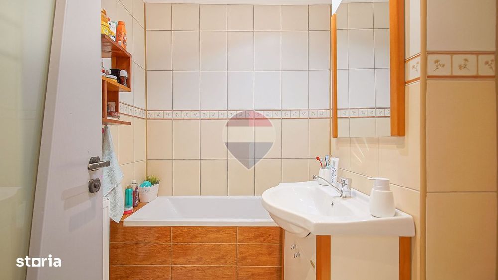 Comision 0 %! Apartament cu 4 camere de vânzare în Centrul Civic
