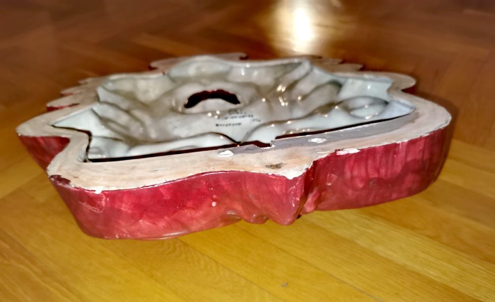 Антикварна порцеланова стенна маска Италия цветно декорирана 50х44 см