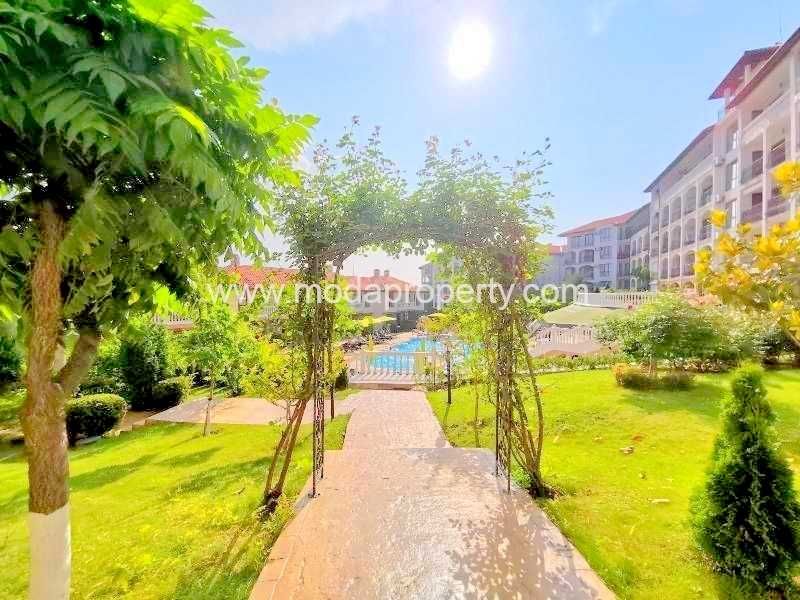 Продава се Двустаен апартамент в Свети Влас - 64 кв.м за 1258 €/кв.м - Снимка #2