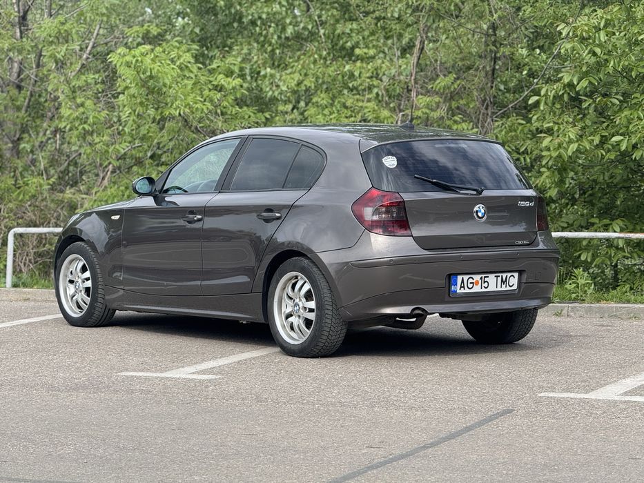 Vând BMW seria 1 E87  2.0D  163cp  2007