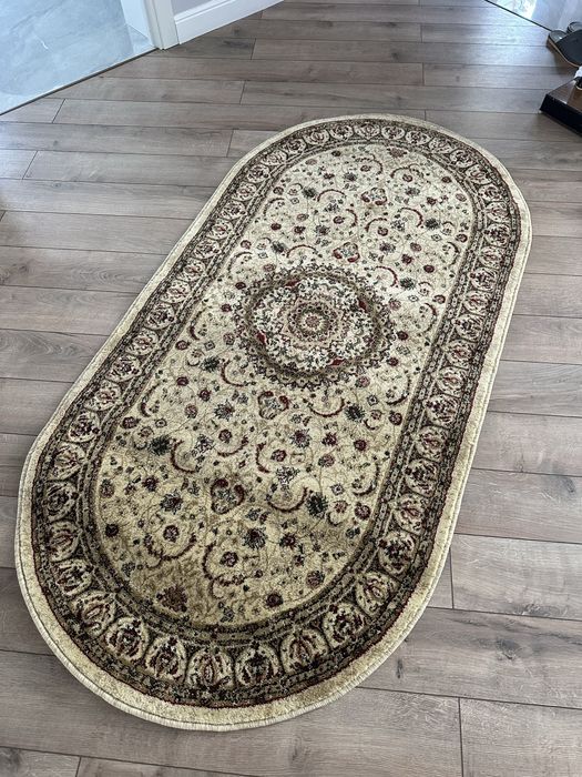 Продам ковер (новый)