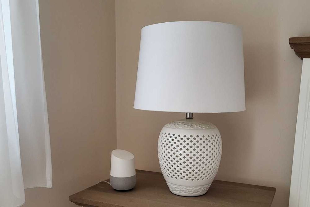 Lampă cu bază în formă de vază perforată ZARA HOME H54cm