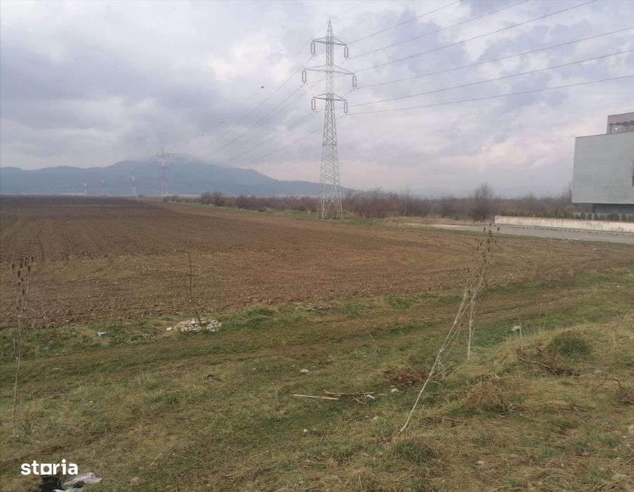 Ghimbav, teren intravilan pentru complex rezidential.