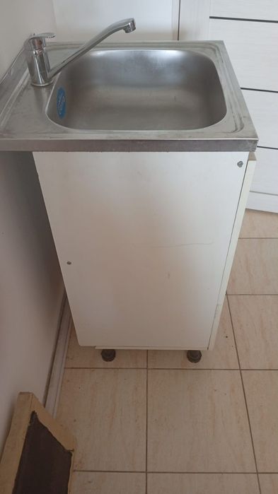 Мойка со смесителем и шланги