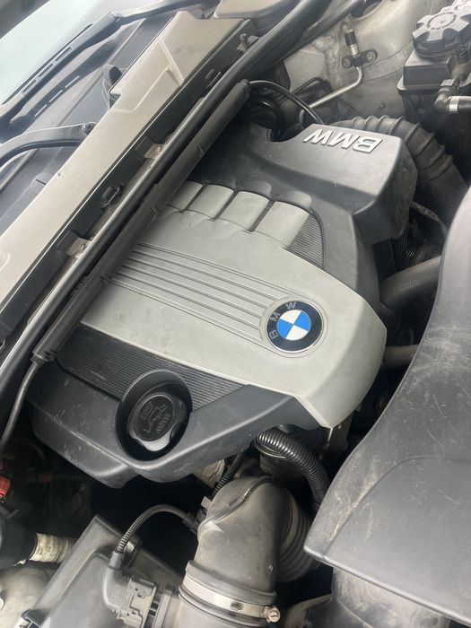 Vand piese motor bmw e90 2007 , 143cp