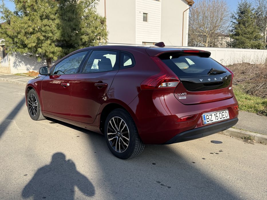 Volvo V40 D2 2018
