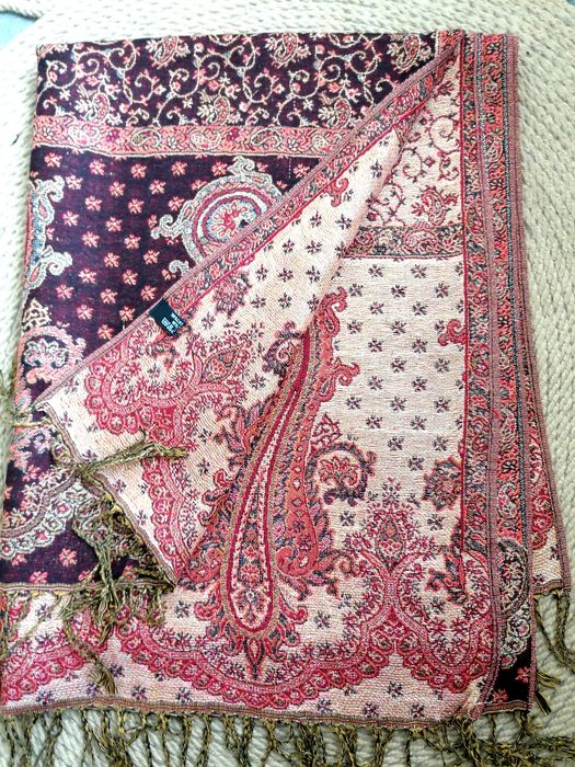 Кашмирени шалове