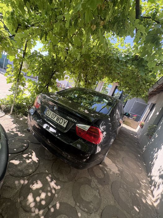 Vand bmw anul 2005