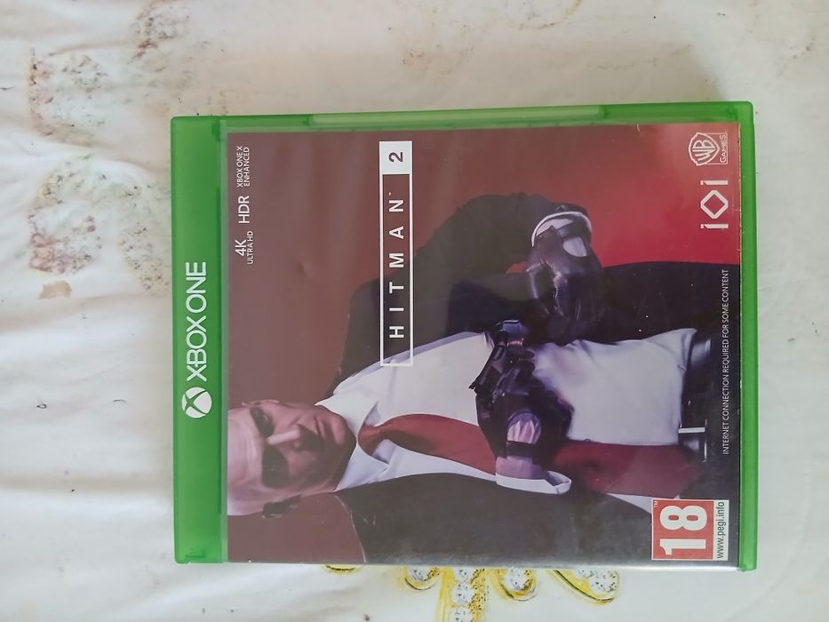 Vand joc hitman 2 pentru xbox
