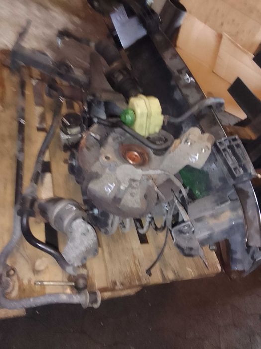 капот двери багажник радиатор диффузор транспортер панель т5 бус