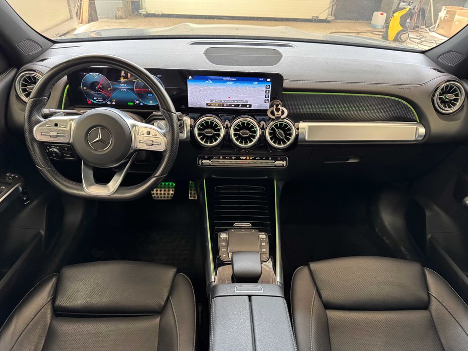 Mercedes EQB 300 4matic avariat