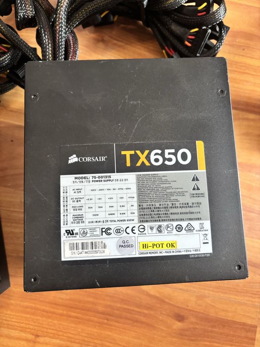 Sursa corsail TX650 ( 650W)