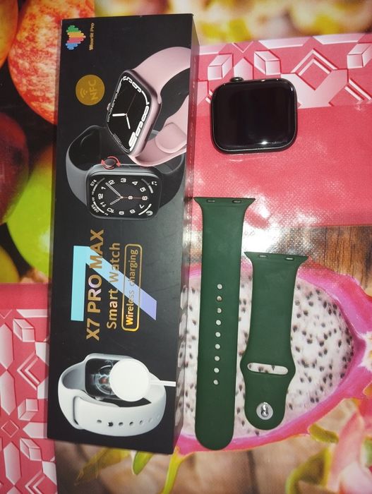 Продаю часы X7 про Макс Smart Watch