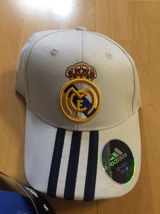 Новые кепки