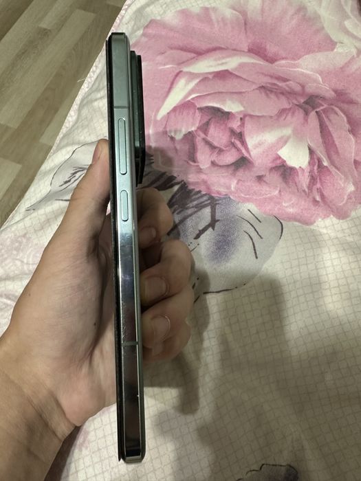 Телефон xiaomi 14 pro