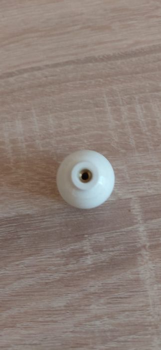 Maner buton sfera alb lucios plastic