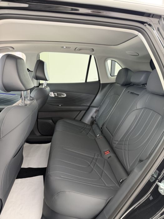 Geely EX5 EM-i.