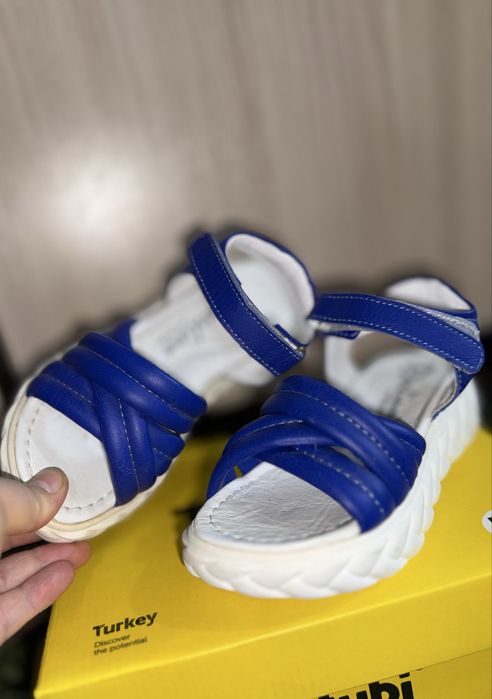 Сандалики от Perlina