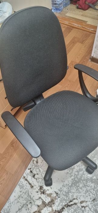 Компьютерное кресло