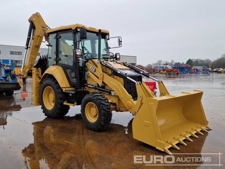 Inchiriere utilaje, Executie lucrări, Săpături, Nivelări, Compactări