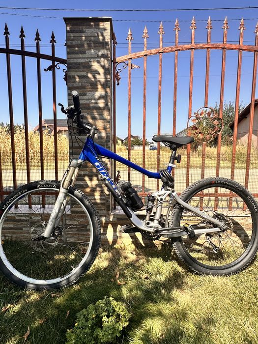 Bicicleta off-road GIANT TRANCE X3