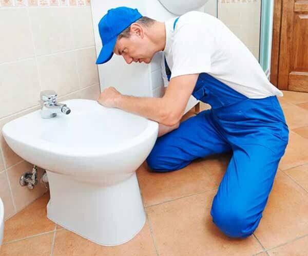 Сантехник Вызов сантехника на услуги. Недорого