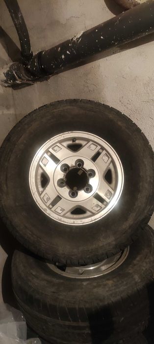Гуми за джип с джанти Firestone 265/70/15